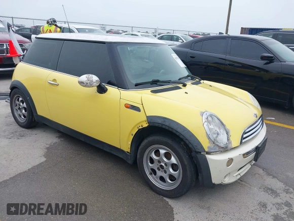 2005 MINI Hardtop with VIN WMWRC33505TK62367, listed as a IAAI auction lot 42397651 with Not provided miles and . Bid and sale history available at DreamBid. Image 1.