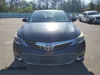 2013 Toyota Avalon XLE z VIN 4T1BK1EB4DU025545, wystawiony jako Copart lot #60996925 z przebiegiem 271 978 mil mil oraz Szkoda całkowita • Salvage title. Historia ofert i sprzedaży dostępna na DreamBid. Obrazek 5.