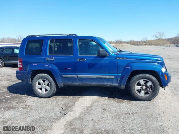 2009 Jeep Liberty Sport with VIN 1J8GN28K69W533457, listed as a IAAI auction lot 41831960 with 185,403 mi miles. Bid and sale history available at carsss.com. Image 13.