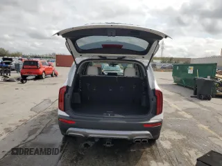 2022 Kia Telluride S with VIN 5XYP64HC8NG291769, listed as a Copart auction lot 47357995 with 41,982 mi miles and Salvage title. Bid and sale history available at DreamBid. Image 6.