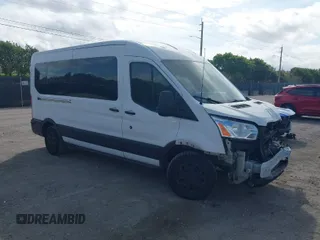 2019 Ford Transit Passenger XL with VIN 1FBAX2CM4KKB54426, listed as a IAAI auction lot 41579139 with 103,337 mi miles. Bid and sale history available at carsss.com. Image 1.
