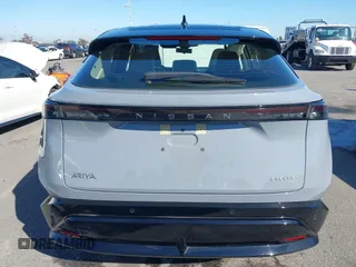 2024 Nissan ARIYA Evolve+ z VIN JN1BF0BA0RM435574, wystawiony jako IAAI lot #41657272 z przebiegiem 2 636 mil mil oraz . Historia ofert i sprzedaży dostępna na DreamBid. Obrazek 16.