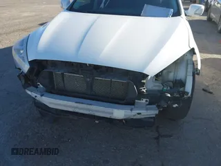 2015 Kia K900 Premium with VIN KNALU4D48F6026659, listed as a IAAI auction lot 41390604 with 70,955 mi miles. Bid and sale history available at carsss.com. Image 6.