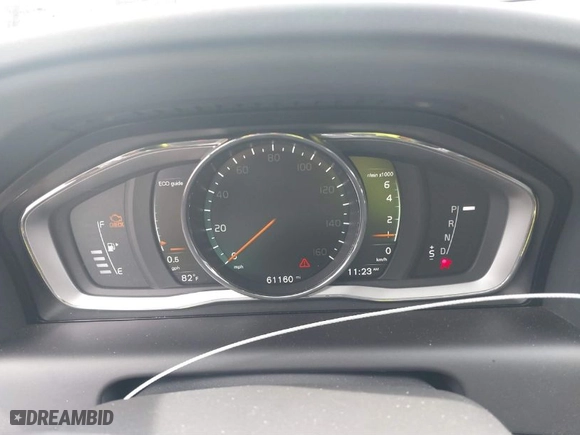 2017 Volvo XC60 Inscription with VIN YV440MRU4H2012938, listed as a IAAI auction lot 41625267 with 61,160 mi miles. Bid and sale history available at carsss.com. Image 7.