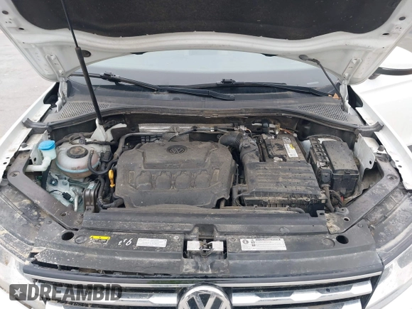 2020 Volkswagen Tiguan S with VIN 3VV1B7AX5LM079123, listed as a IAAI auction lot 41957273 with 89,449 mi miles and . Bid and sale history available at DreamBid. Image 10.