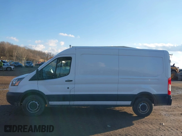 2018 Ford Transit with VIN 1FTBW2CM4JKA87232, listed as a IAAI auction lot 41660178 with 85,071 mi miles and . Bid and sale history available at DreamBid. Image 14.