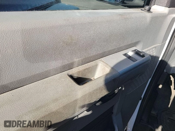 2011 Ford Econoline Cargo with VIN 1FTSS3ES4BDA75830, listed as a IAAI auction lot 42090695 with 99,679 mi miles and . Bid and sale history available at DreamBid. Image 1.