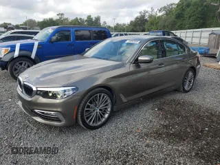 2018 BMW 5 Series 540i с VIN WBAJE5C57JWA98632, выставлен на аукционе Copart как лот 54892985 с пробегом 57 286 миль миль и Списание • Salvage title. История ставок и продаж доступна на DreamBid. Изображение 1.