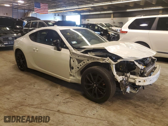 2017 Toyota 86 with VIN JF1ZNAA10H8704482, listed as a Copart auction lot 60334754 with 84,585 mi miles and Salvage Title. Bid and sale history available at carsss.com. Image 4.