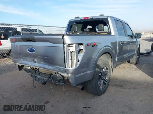 2021 Ford F-150 XL z VIN 1FTEW1CP1MFA69303, wystawiony jako IAAI lot #41593902 z przebiegiem 116 841 mil mil oraz . Historia ofert i sprzedaży dostępna na DreamBid. Obrazek 4.