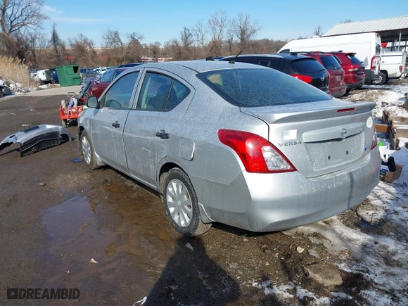 2015 Nissan Versa SV with VIN 3N1CN7AP0FL859686, listed as a IAAI auction lot 41410423 with 147,092 mi miles. Bid and sale history available at carsss.com. Image 3.