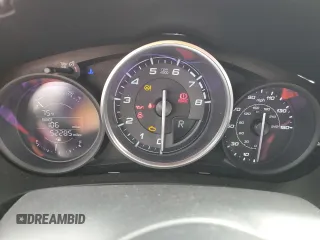 2017 FIAT 124 Spider Lusso z VIN JC1NFAEK5H0123760, wystawiony jako Copart lot #55865845 z przebiegiem 52 285 mil mil oraz Szkoda całkowita • Salvage title. Historia ofert i sprzedaży dostępna na DreamBid. Obrazek 9.