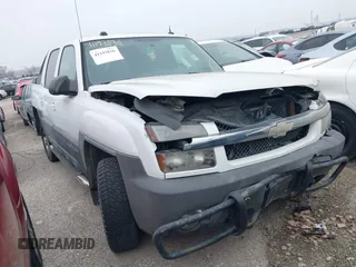 2005 Chevrolet Avalanche LS с VIN 3GNGK22G65G225614, выставлен на аукционе IAAI как лот 41193836 с пробегом Не указан миль и . История ставок и продаж доступна на DreamBid. Изображение 1.