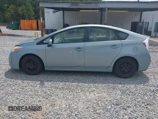 2015 Toyota Prius Four with VIN JTDKN3DUXF1884511, listed as a IAAI auction lot 42145642 with 227,587 mi miles. Bid and sale history available at carsss.com. Image 14.