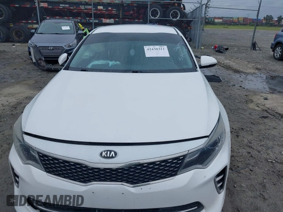 2016 Kia Optima SX Turbo с VIN 5XXGW4L20GG062931, выставлен на аукционе IAAI как лот 42430311 с пробегом 119 877 миль миль и . История ставок и продаж доступна на DreamBid. Изображение 11.