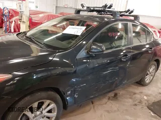 2012 Mazda Mazda3 i Touring with VIN JM1BL1V88C1540974, listed as a IAAI auction lot 41809430 with 121,334 mi miles. Bid and sale history available at carsss.com. Image 6.