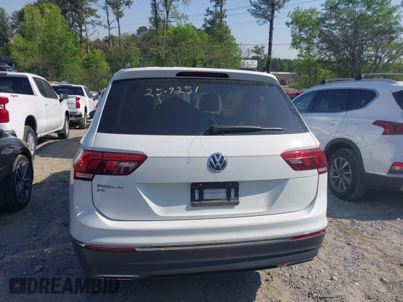 2021 Volkswagen Tiguan SE with VIN 3VV3B7AX7MM080266, listed as a IAAI auction lot 42062147 with 66,786 mi miles and . Bid and sale history available at DreamBid. Image 15.