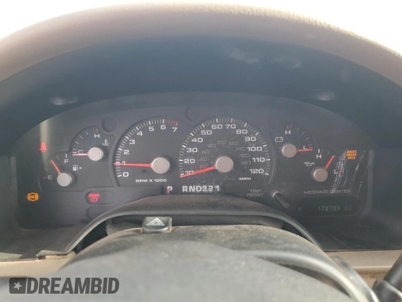 2003 Ford Explorer XLT z VIN 1FMZU73W13UB60322, wystawiony jako Copart lot #53304155 z przebiegiem 170 709 mil mil oraz Szkoda całkowita • Salvage title. Historia ofert i sprzedaży dostępna na DreamBid. Obrazek 9.