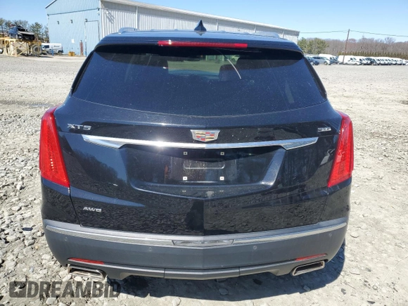 2017 Cadillac XT5 Luxury AWD z VIN 1GYKNDRS3HZ210650, wystawiony jako Copart lot #50758545 z przebiegiem 80 212 mil mil oraz Szkody całkowita. Historia ofert i sprzedaży dostępna na DreamBid. Obrazek 6.