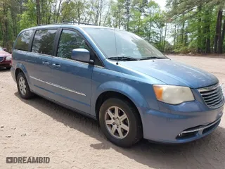 2012 Chrysler Town & Country Touring with VIN 2C4RC1BG5CR185929, listed as a IAAI auction lot 42060893 with 228,681 mi miles. Bid and sale history available at carsss.com. Image 1.