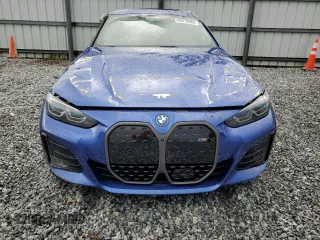 2024 BMW i4 M50 z VIN WBY33AW00RFS45178, wystawiony jako Copart lot #46379085 z przebiegiem Nie podano mil oraz Nie do naprawy • Non repairable. Historia ofert i sprzedaży dostępna na DreamBid. Obrazek 5.