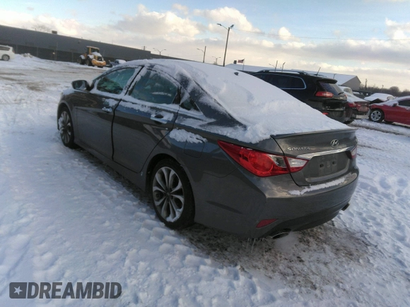 2014 Hyundai Sonata SE with VIN 5NPEC4AC9EH902931, listed as a IAAI auction lot 41594115 with 50,221 mi miles and . Bid and sale history available at DreamBid. Image 3.