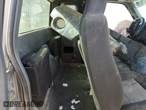 2008 Ford Ranger XLT с VIN 1FTZR45E88PB06613, выставлен на аукционе Copart как лот 61348005 с пробегом 217 417 миль миль и Списание • Salvage title. История ставок и продаж доступна на DreamBid. Изображение 10.