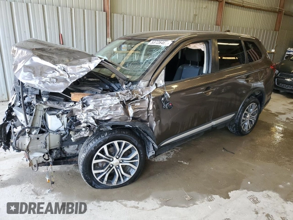 2017 Mitsubishi Outlander ES с VIN JA4AZ2A31HZ056237, выставлен на аукционе Copart как лот 53726465 с пробегом Не указан миль и Списание • Salvage title. История ставок и продаж доступна на DreamBid. Изображение 1.