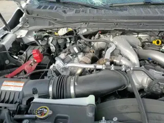 2025 Ford F-250 XL z VIN 1FT8W2BT4SEC78765, wystawiony jako Copart lot #64183485 z przebiegiem 89 mil mil oraz Czysty tytuł • Clean title. Historia ofert i sprzedaży dostępna na DreamBid. Obrazek 13.