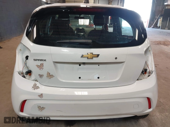 2020 Chevrolet Spark LS with VIN KL8CB6SA0LC423561, listed as a IAAI auction lot 42102431 with 27,393 mi miles. Bid and sale history available at carsss.com. Image 17.