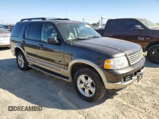 2005 Ford Explorer Eddie Bauer z VIN 1FMDU74W65UB20491, wystawiony jako Copart lot #74141504 z przebiegiem 159 563 mil mil oraz Czysty tytuł • Clean title. Historia ofert i sprzedaży dostępna na DreamBid. Obrazek 4.