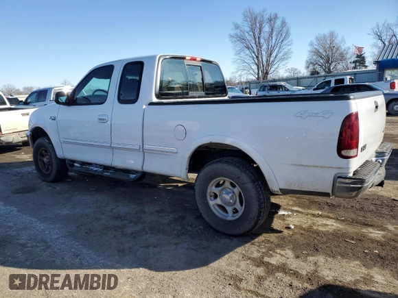 1997 Ford F-150 XL with VIN 1FTDX1866VKB08985, listed as a Copart auction lot 43708935 with 208,670 mi miles and Salvage title. Bid and sale history available at DreamBid. Image 2.