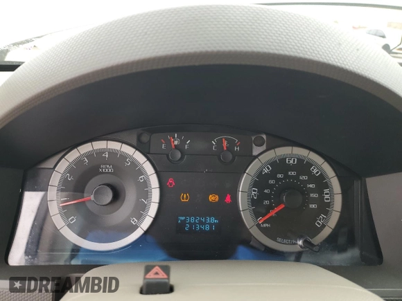 2009 Ford Escape XLS with VIN 1FMCU92749KB31140, listed as a Copart auction lot 53645705 with 213,481 mi miles and Salvage title. Bid and sale history available at DreamBid. Image 9.