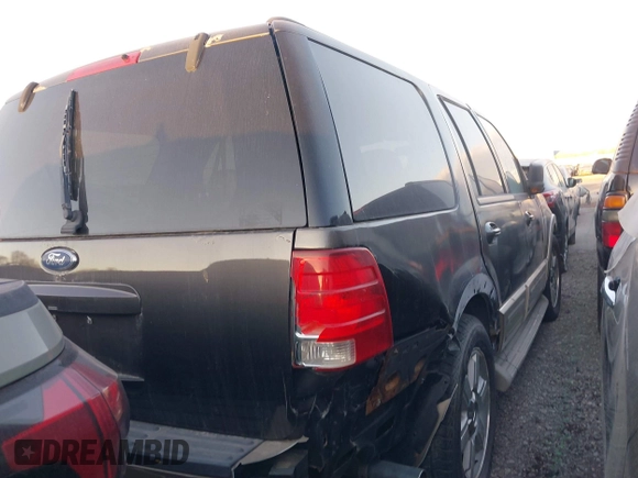 2006 Ford Expedition Eddie Bauer with VIN 1FMFU18536LA45134, listed as a IAAI auction lot 41059967 with 160,986 mi miles and . Bid and sale history available at DreamBid. Image 4.
