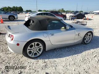 2005 BMW Z4 3.0i with VIN 4USBT53515LT28774, listed as a Copart auction lot 53826255 with 87,927 mi miles and Clean title. Bid and sale history available at DreamBid. Image 3.