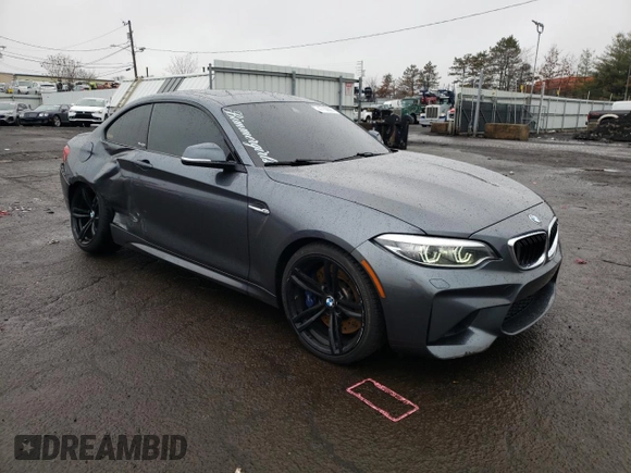 2018 BMW M2 z VIN WBS1J5C54J7B70369, wystawiony jako Copart lot #47759695 z przebiegiem 51 189 mil mil oraz Szkoda całkowita • Salvage title. Historia ofert i sprzedaży dostępna na DreamBid. Obrazek 4.
