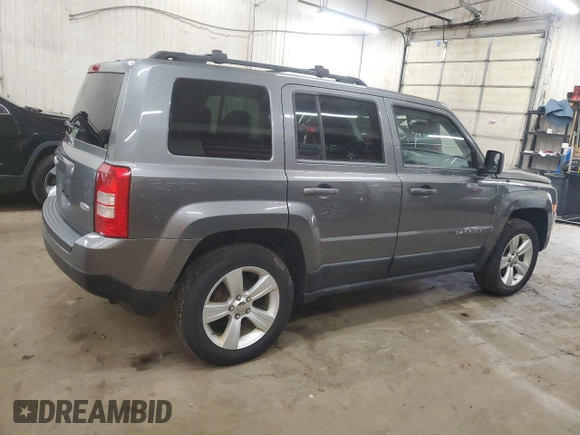 2011 Jeep Patriot Latitude with VIN 1J4NF1GB4BD263678, listed as a Copart auction lot 54442505 with 105,388 mi miles and Clean Title. Bid and sale history available at DreamBid. Image 3.