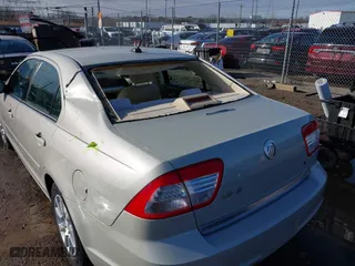 2008 Mercury Milan with VIN 3MEHM07Z58R638718, listed as a IAAI auction lot 41536905 with 70,729 mi miles. Bid and sale history available at carsss.com. Image 6.