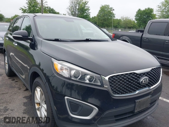 2018 Kia Sorento LX z VIN 5XYPG4A37JG412910, wystawiony jako IAAI lot #42466741 z przebiegiem 170 131 mil mil oraz . Historia ofert i sprzedaży dostępna na DreamBid. Obrazek 1.