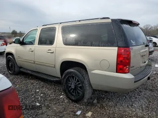 2011 GMC Yukon XL SLE with VIN 1GKS1HE07BR248472, listed as a Copart auction lot 87913435 with 271,526 mi miles and Salvage Title. Bid and sale history available at carsss.com. Image 2.