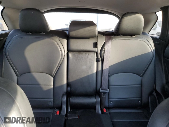 2019 Infiniti QX50 Luxe z VIN 3PCAJ5M36KF137225, wystawiony jako Copart lot #77819874 z przebiegiem 85 804 mil mil oraz Nie do naprawy • Non repairable. Historia ofert i sprzedaży dostępna na DreamBid. Obrazek 10.