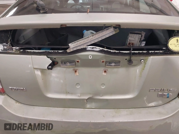2008 Toyota Prius with VIN JTDKB20U683370526, listed as a IAAI auction lot 42583060 with 270,914 mi miles and . Bid and sale history available at DreamBid. Image 6.