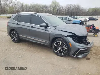 2024 Volkswagen Tiguan SEL R-Line with VIN 3VV4B7AX7RM158394, listed as a Copart auction lot 51044755 with 5,566 mi miles and Salvage title. Bid and sale history available at DreamBid. Image 4.
