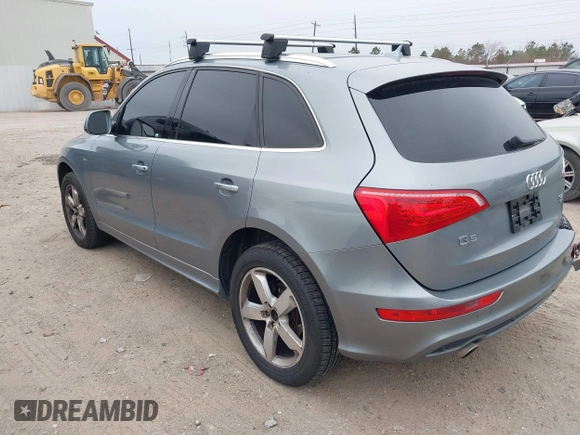 2011 Audi Q5 3.2L Premium Plus with VIN WA1DKAFP0BA013294, listed as a IAAI auction lot 41296063 with 96,609 mi miles. Bid and sale history available at carsss.com. Image 3.