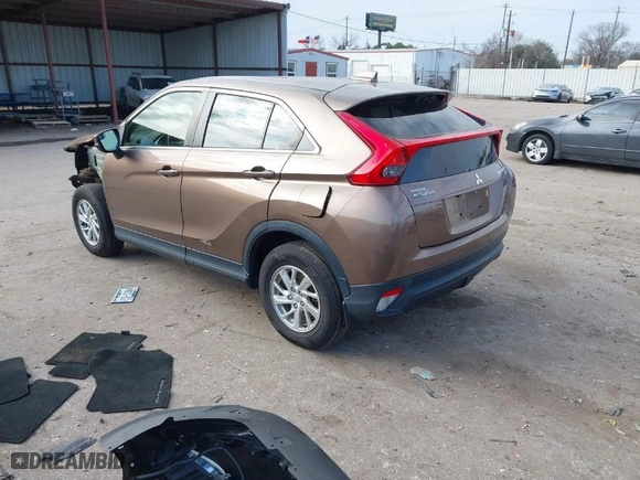 2019 Mitsubishi Eclipse Cross ES with VIN JA4AT3AA0KZ003039, listed as a IAAI auction lot 41548024 with 47,917 mi miles. Bid and sale history available at carsss.com. Image 3.