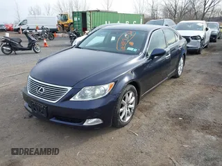 2008 Lexus LS LWB with VIN JTHGL46F785021269, listed as a IAAI auction lot 41882714 with 123,534 mi miles. Bid and sale history available at carsss.com. Image 2.