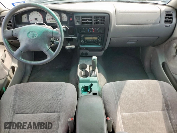 2002 Toyota Tacoma PreRunner z VIN 5TESN92N42Z067162, wystawiony jako Copart lot #61694755 z przebiegiem 162 984 mil mil oraz Czysty tytuł • Clean title. Historia ofert i sprzedaży dostępna na DreamBid. Obrazek 8.