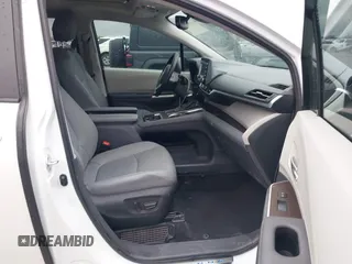 2023 Toyota Sienna XLE с VIN 5TDYRKEC9PS155998, выставлен на аукционе IAAI как лот 41888627 с пробегом 58 167 миль миль и . История ставок и продаж доступна на DreamBid. Изображение 5.