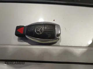 1999 Mercedes-Benz E-Class with VIN WDBJF82HXXX022432, listed as a IAAI auction lot 41793493 with 1 mi miles. Bid and sale history available at carsss.com. Image 11.