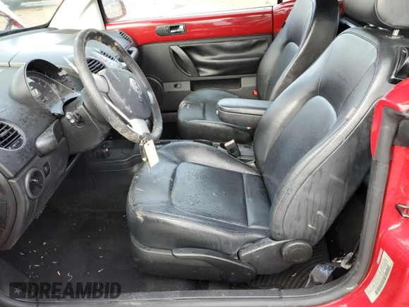 2007 Volkswagen Beetle with VIN 3VWRF31Y17M409883, listed as a Copart auction lot 87929475 with 55,436 mi miles and Salvage Title. Bid and sale history available at DreamBid. Image 7.